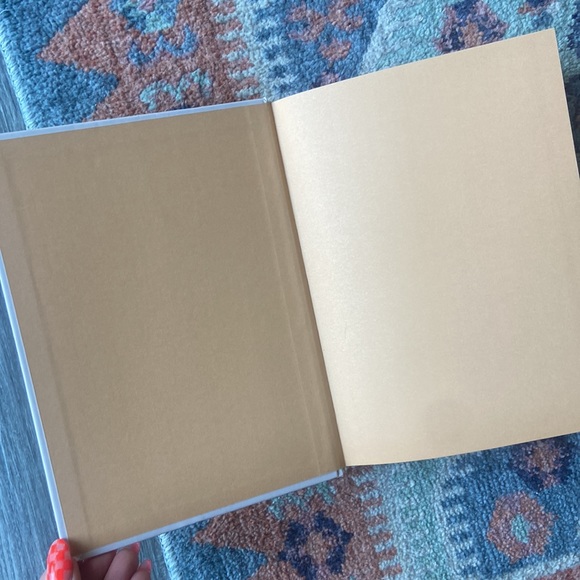 How to Raise a Reader hardcover book Barnes & Noble exclusive edition w/ poster - Picture 7 of 12